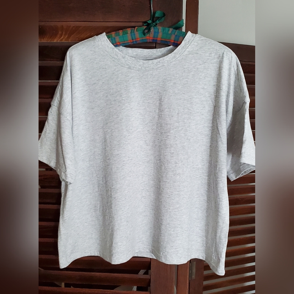 Women's Calvin Klein Gray Short Sleeve Tee Cropped LARGE